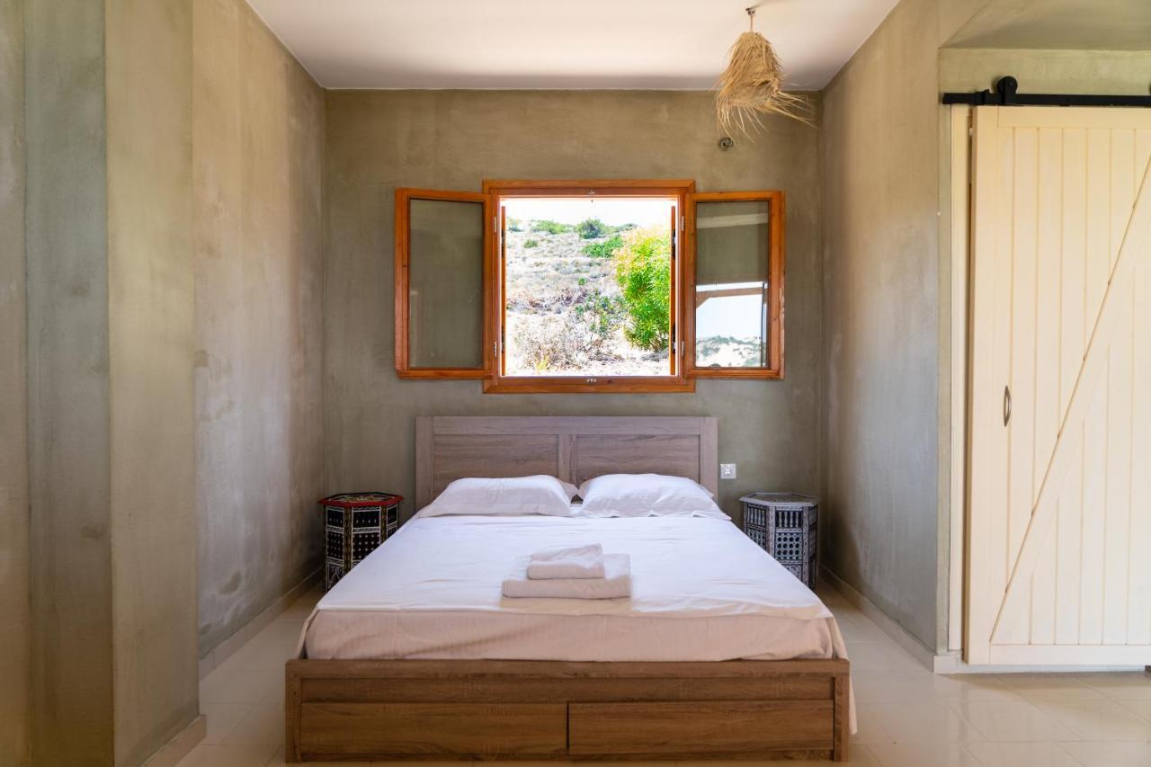 Exoristoi Nature Suites Gavdos Exterior foto